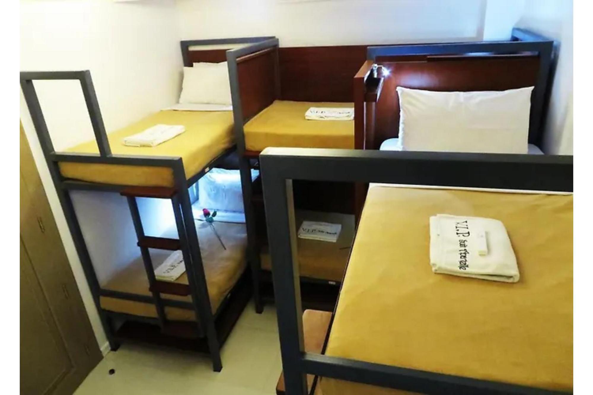 Townhouse Oak Vip Suites, Near Pnr Pasay Evangelista, Makati Manila Makati City Exterior foto